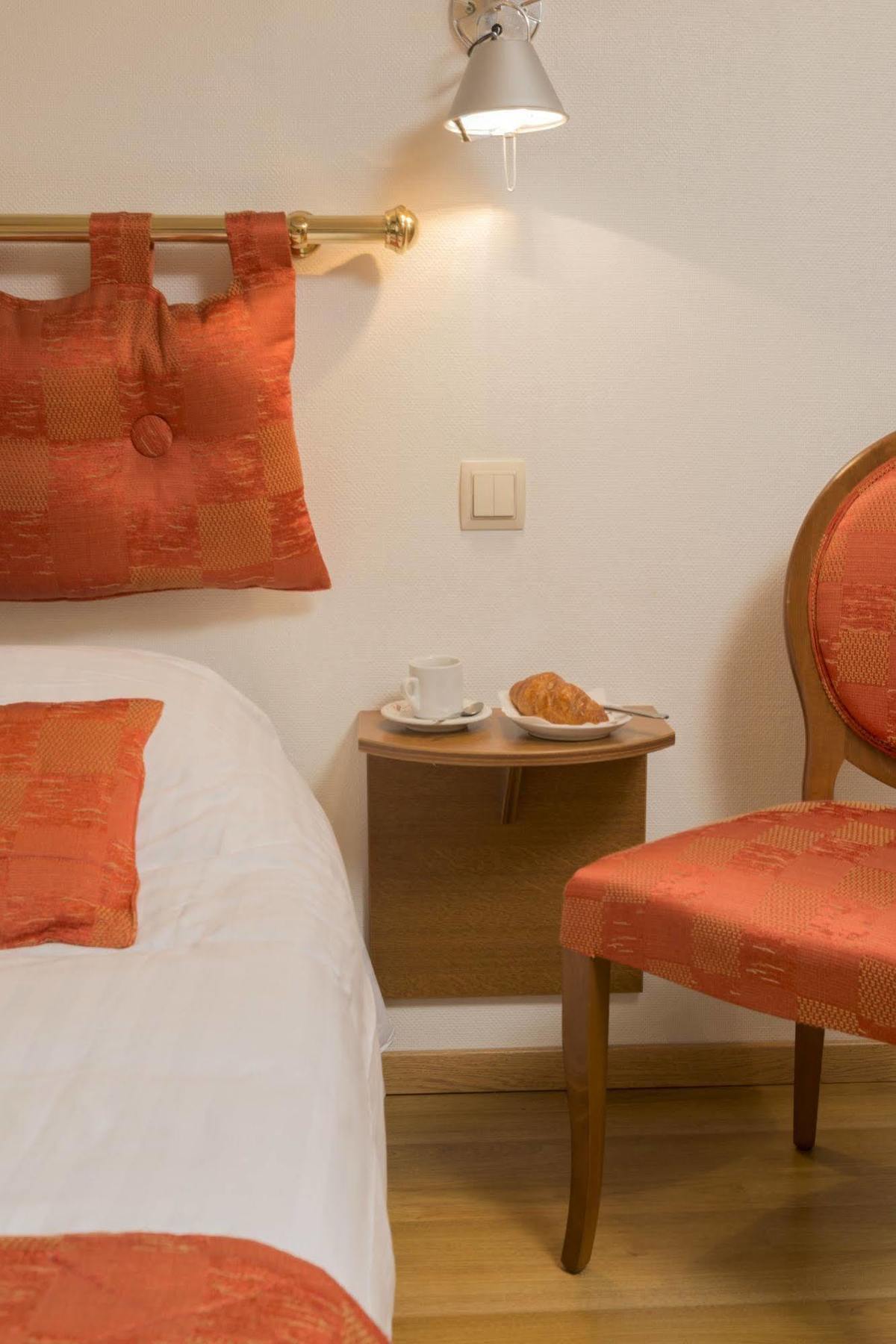 Le Saint Michel Hotel ซีดาน ภายนอก รูปภาพ